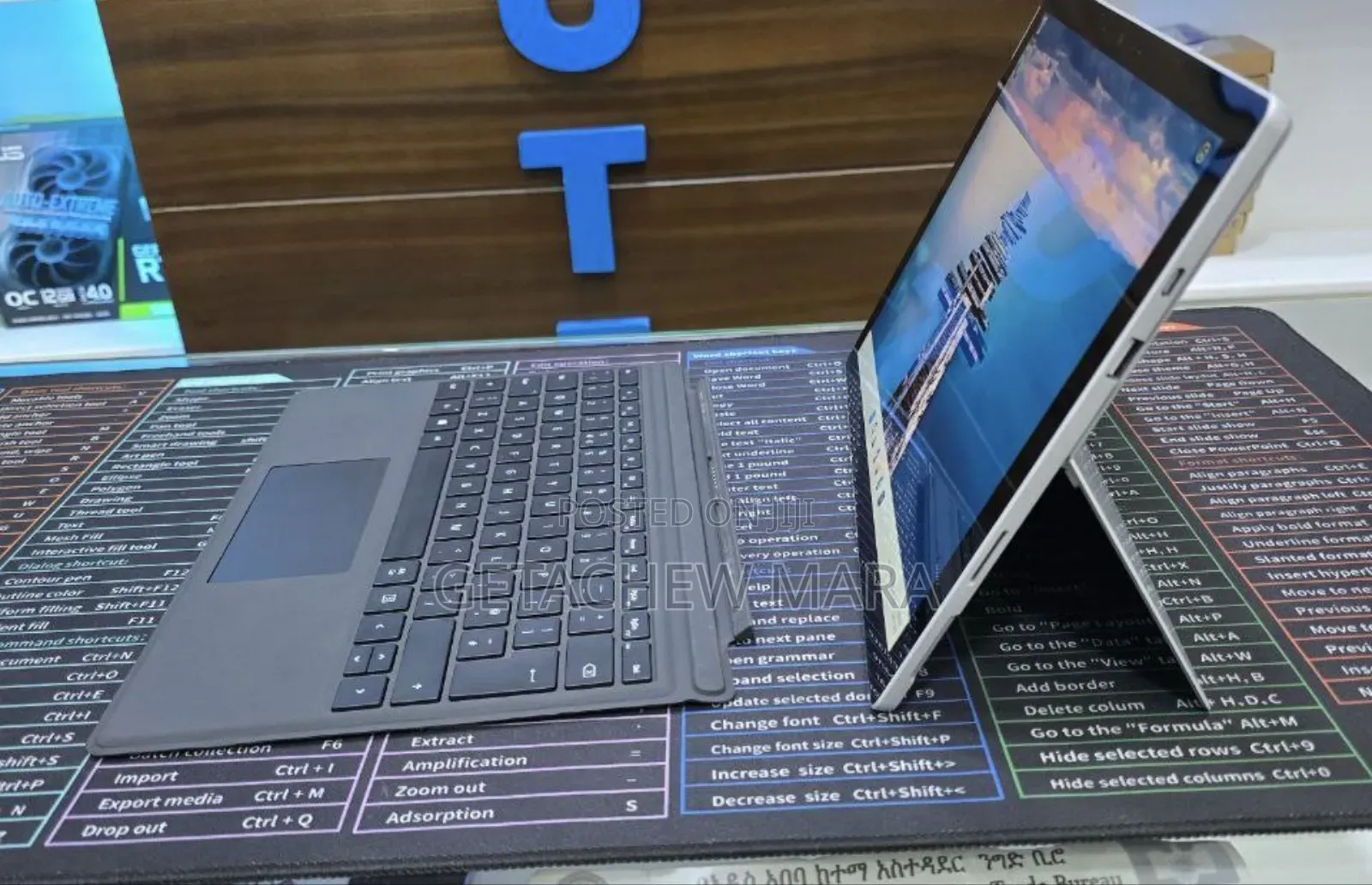 New Laptop Microsoft Surface Pro 7 8GB Intel Core I5 SSD 256GB