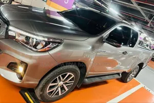 Toyota Hilux 2020 Gold