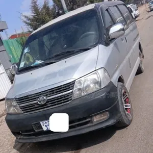 Toyota HiAce 2011 Silver