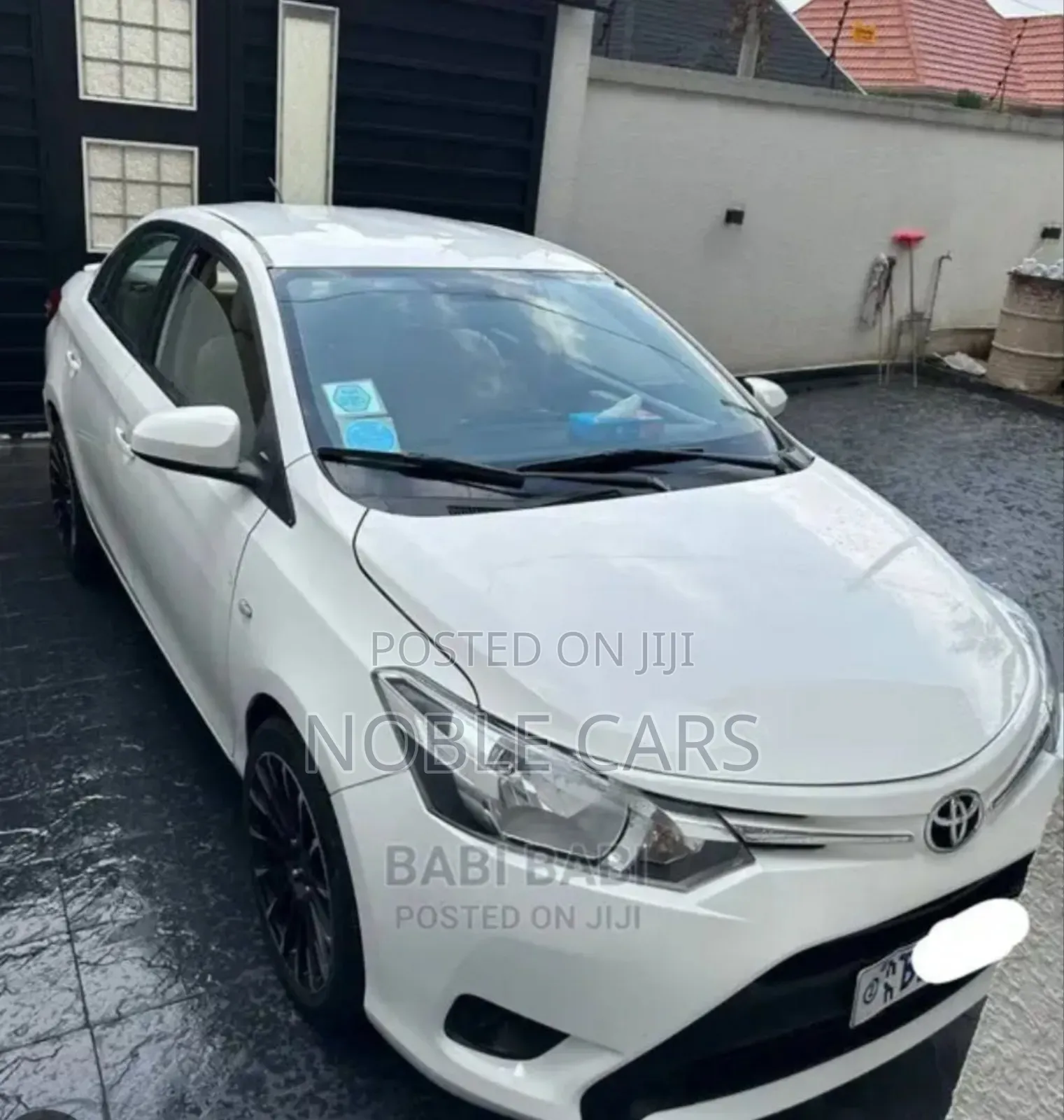 Toyota Yaris 2014 White