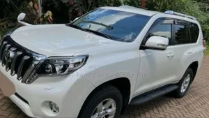 Toyota Land Cruiser Prado 2015 White
