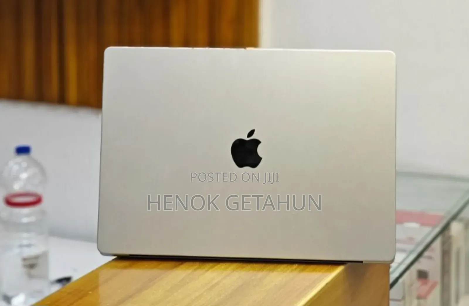 New Laptop Apple MacBook Pro M1 16GB Apple M1 Pro SSD 512GB