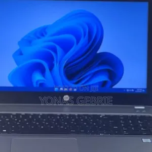 New Laptop HP 8GB Intel Core I7 SSD 256GB