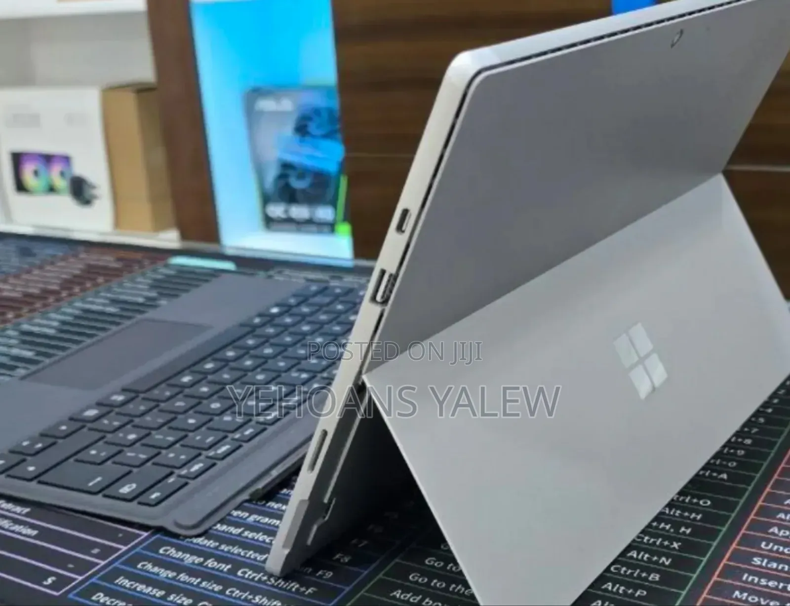 New Laptop Microsoft Surface Pro 7 8GB Intel Core i5 SSD 256GB