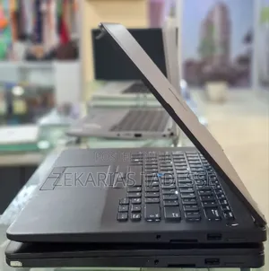 New Laptop Dell Latitude 5480 8GB Intel Core I5 SSD 256GB