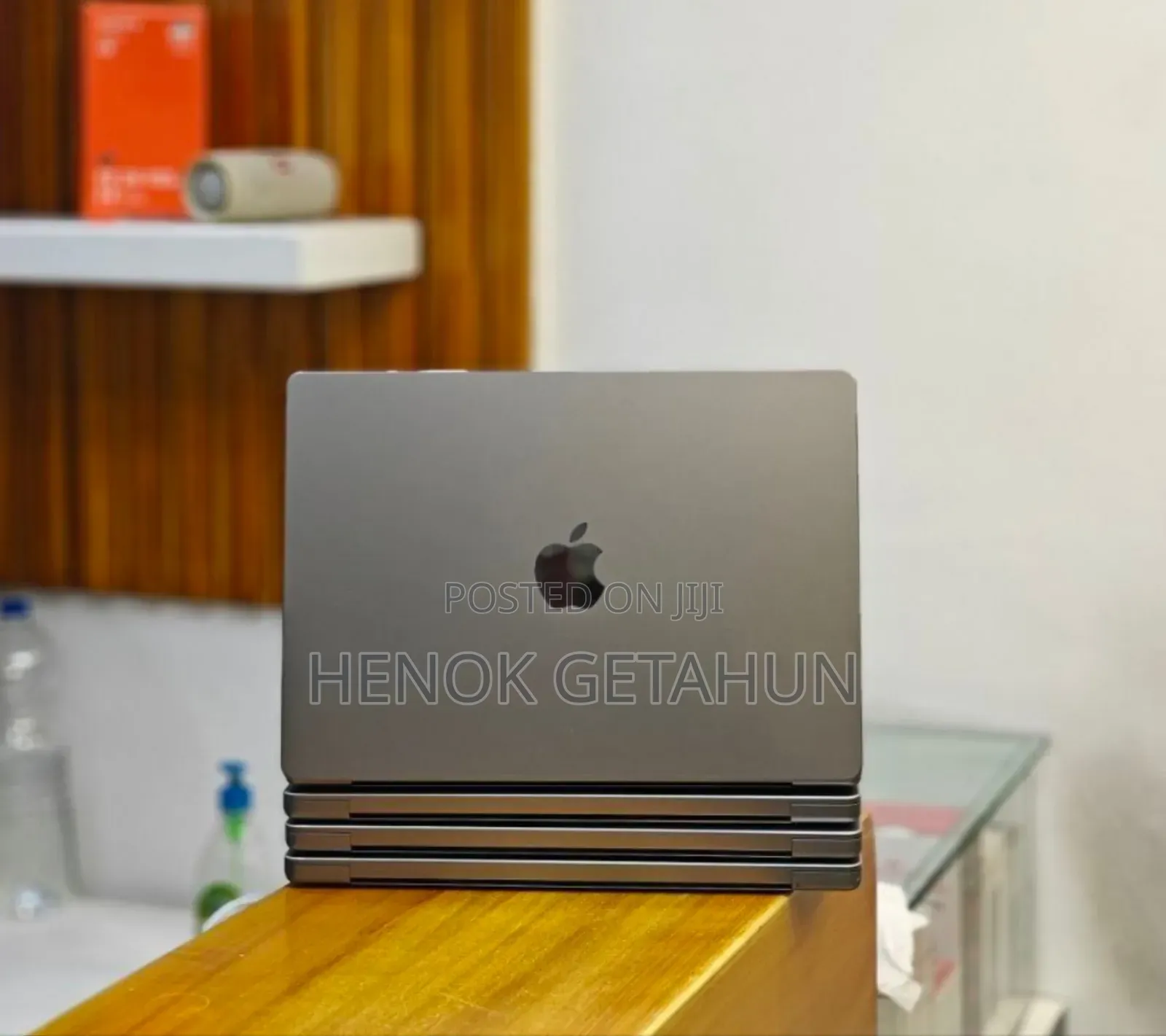 New Laptop Apple MacBook Pro M1 32GB Apple M1 Pro SSD 512GB