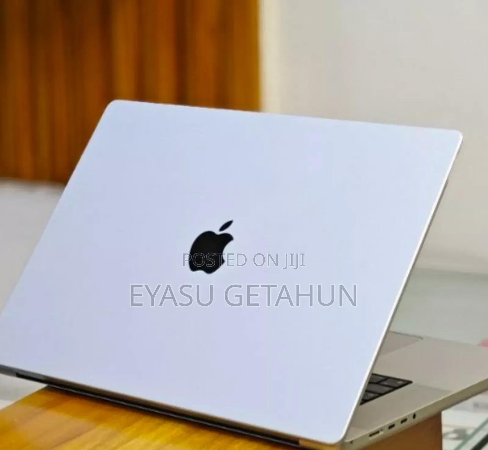 New Laptop Apple MacBook Pro M1 16GB Apple M1 Pro SSD 512GB