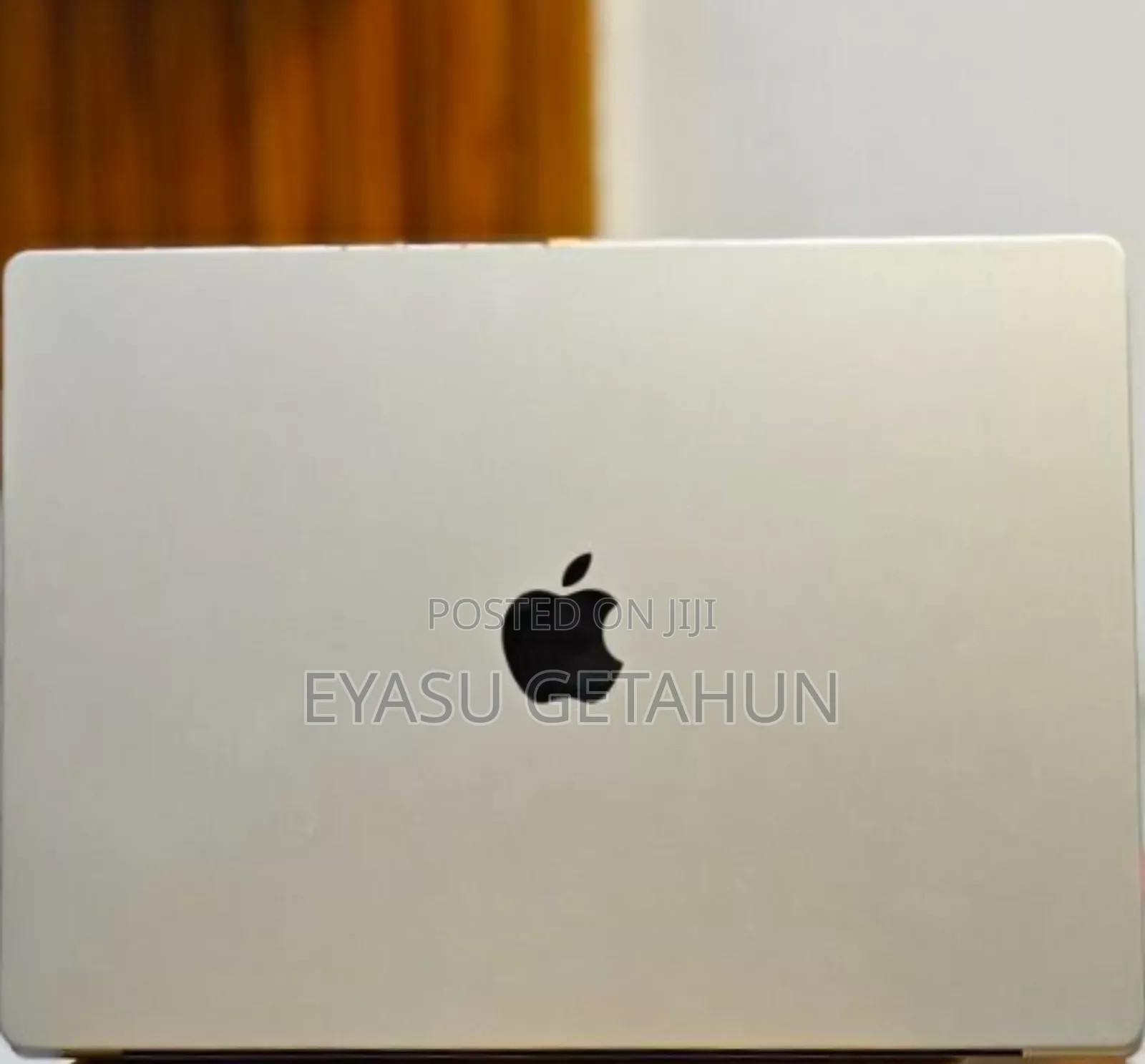 New Laptop Apple MacBook Pro M1 16GB Apple M1 Pro SSD 512GB