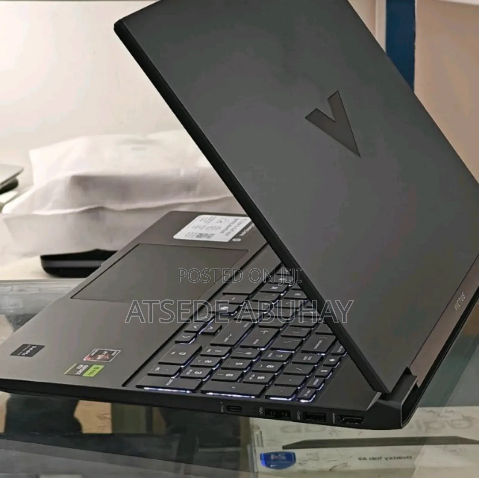 New Laptop HP Victus 15 16GB AMD Ryzen 7 SSD 512GB