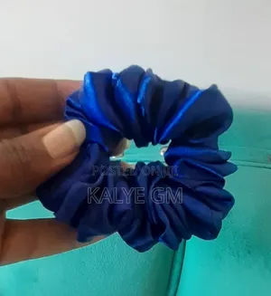 Photo - Scrunchie,