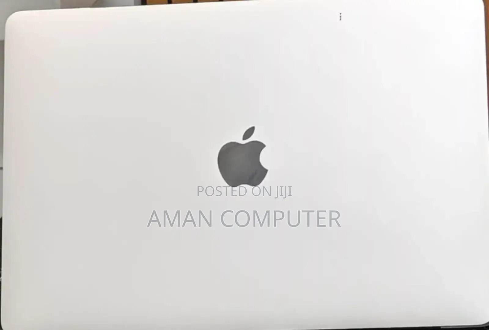 New Laptop Apple MacBook Pro 2022 M2 8GB Apple M2 SSD 256GB