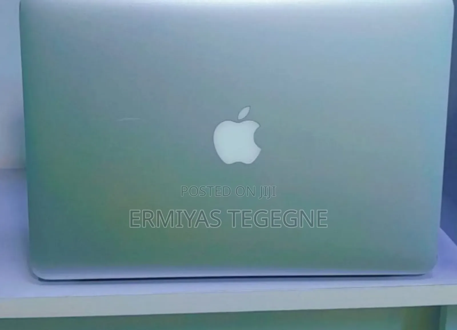 New Laptop Apple MacBook Pro M1 8GB Intel Core I5 SSD 128GB