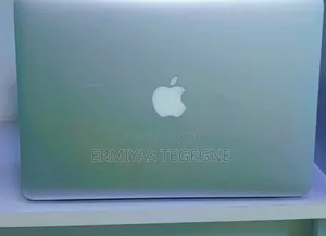 New Laptop Apple MacBook Pro M1 8GB Intel Core I5 SSD 128GB