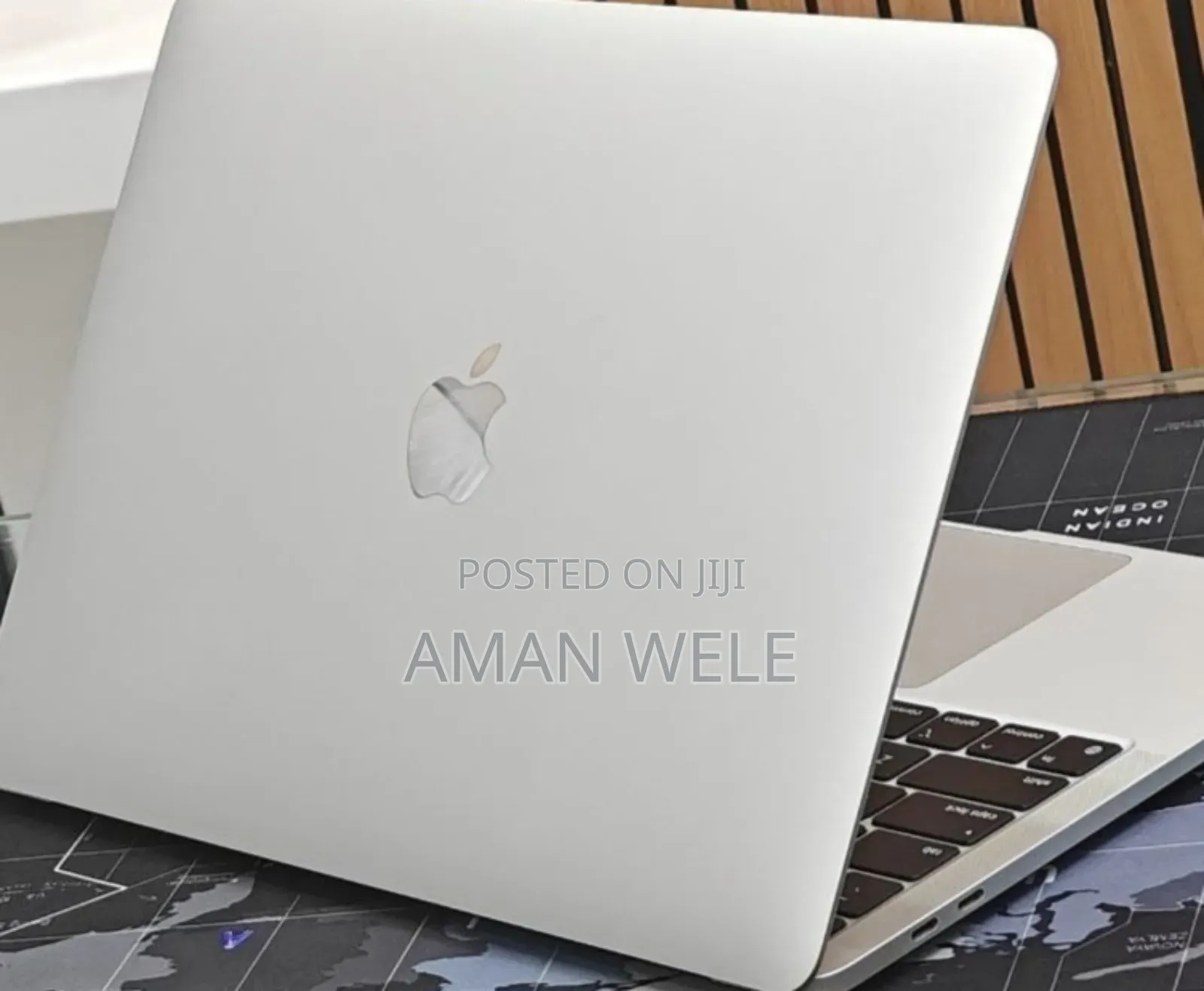 New Laptop Apple MacBook Pro 2022 M2 8GB Apple M2 SSD 256GB