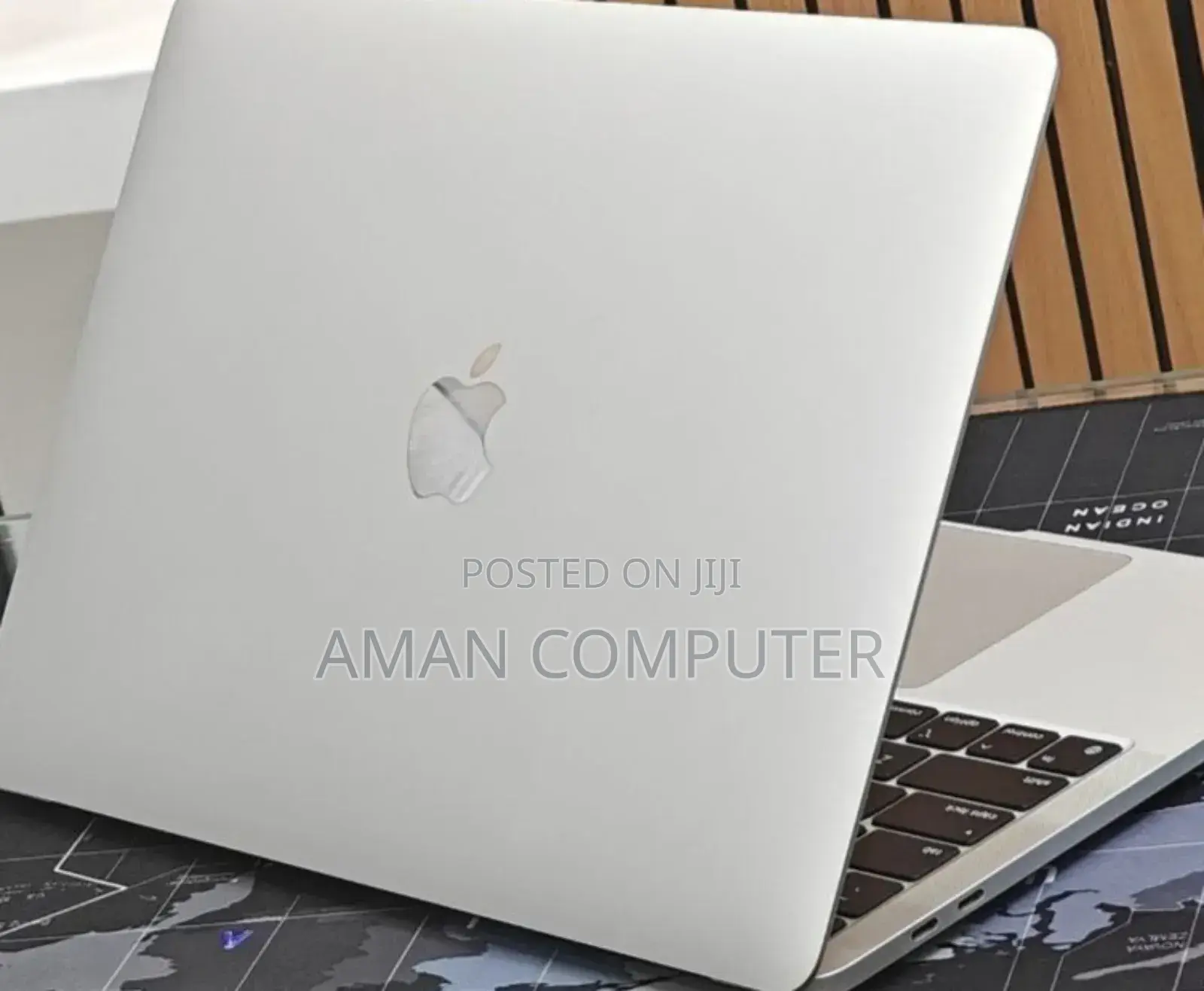 New Laptop Apple MacBook Pro 2022 M2 8GB Apple M2 SSD 256GB
