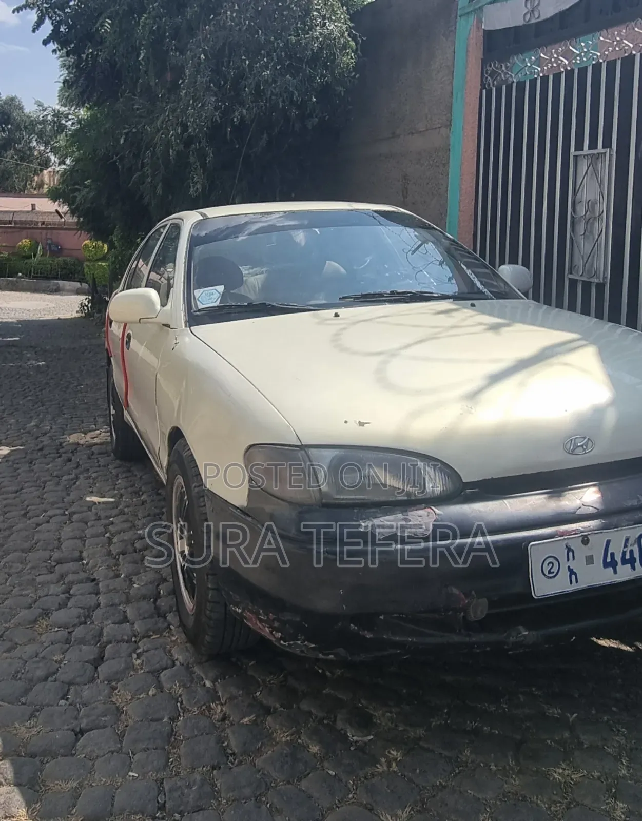 Hyundai Accent Base Sedan 1995 White