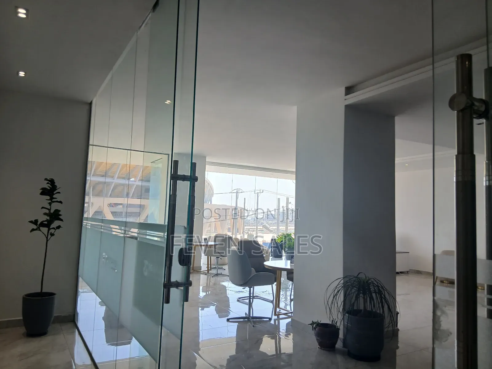 ለንግድ ምቹ በሆነችዉ ቦሌ የንግድ ሱቆችን እየሸጥን እንገኛለን