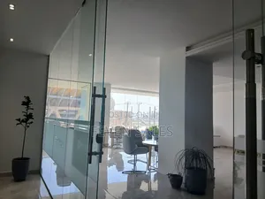 ለንግድ ምቹ በሆነችዉ ቦሌ የንግድ ሱቆችን እየሸጥን እንገኛለን