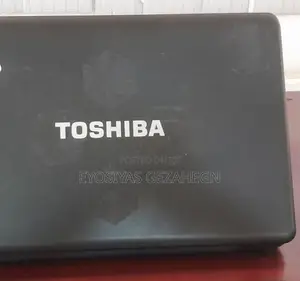 Laptop Toshiba Satellite C665 8GB Intel Core 3 HDD 500GB