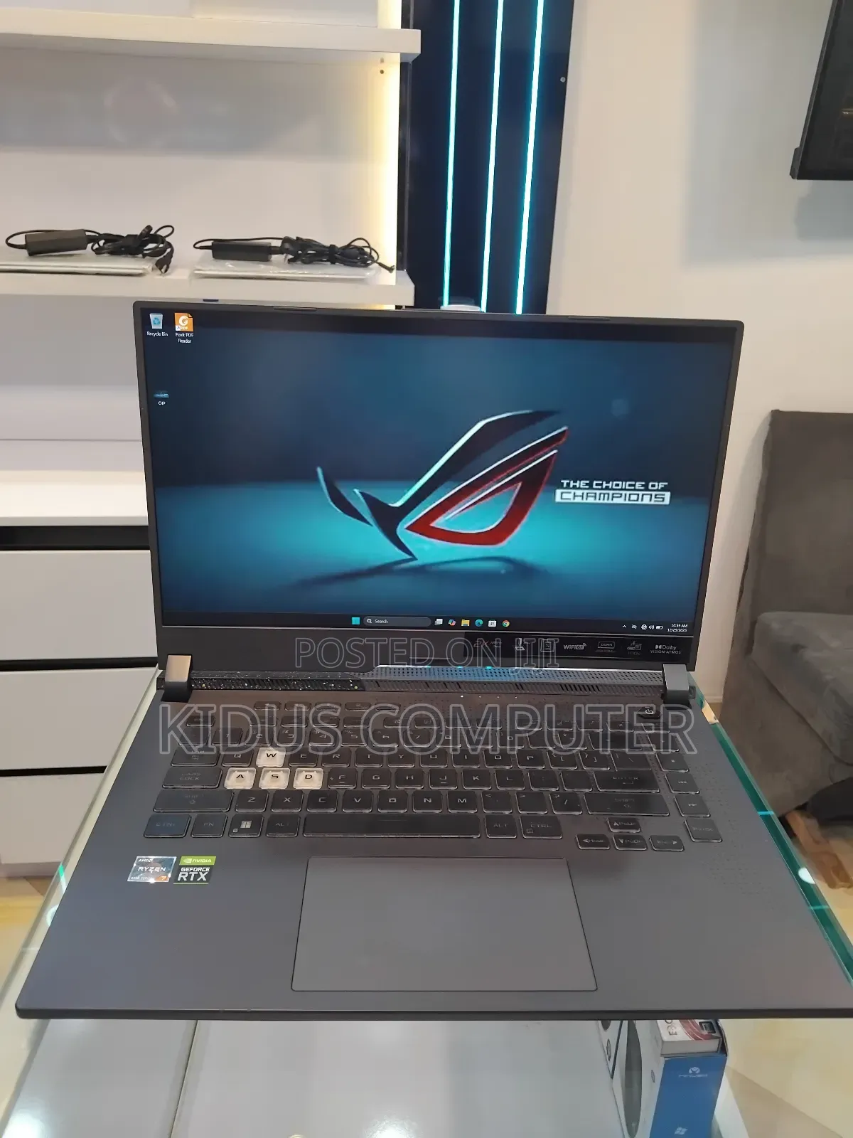 New Laptop Asus ROG Strix G16 G614 16GB AMD Ryzen 7 SSD 512GB
