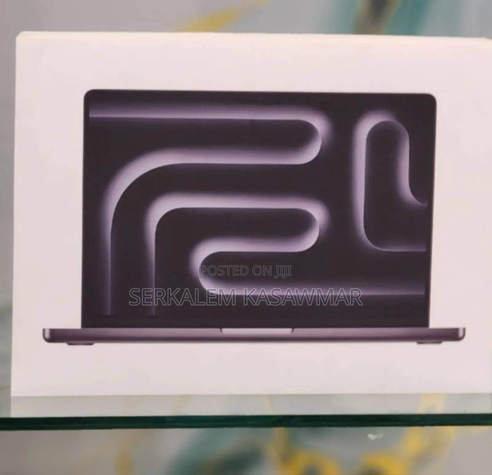 New Laptop Apple MacBook Pro 16GB Apple M5 SSD 512GB