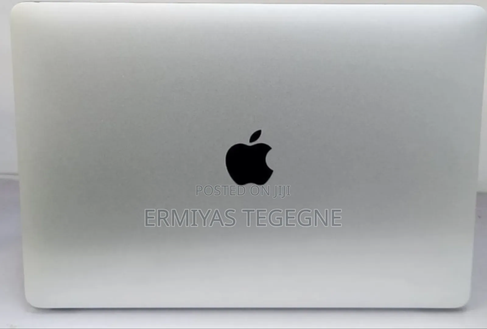 New Laptop Apple MacBook Pro M1 8GB Intel Core I5 SSD 256GB