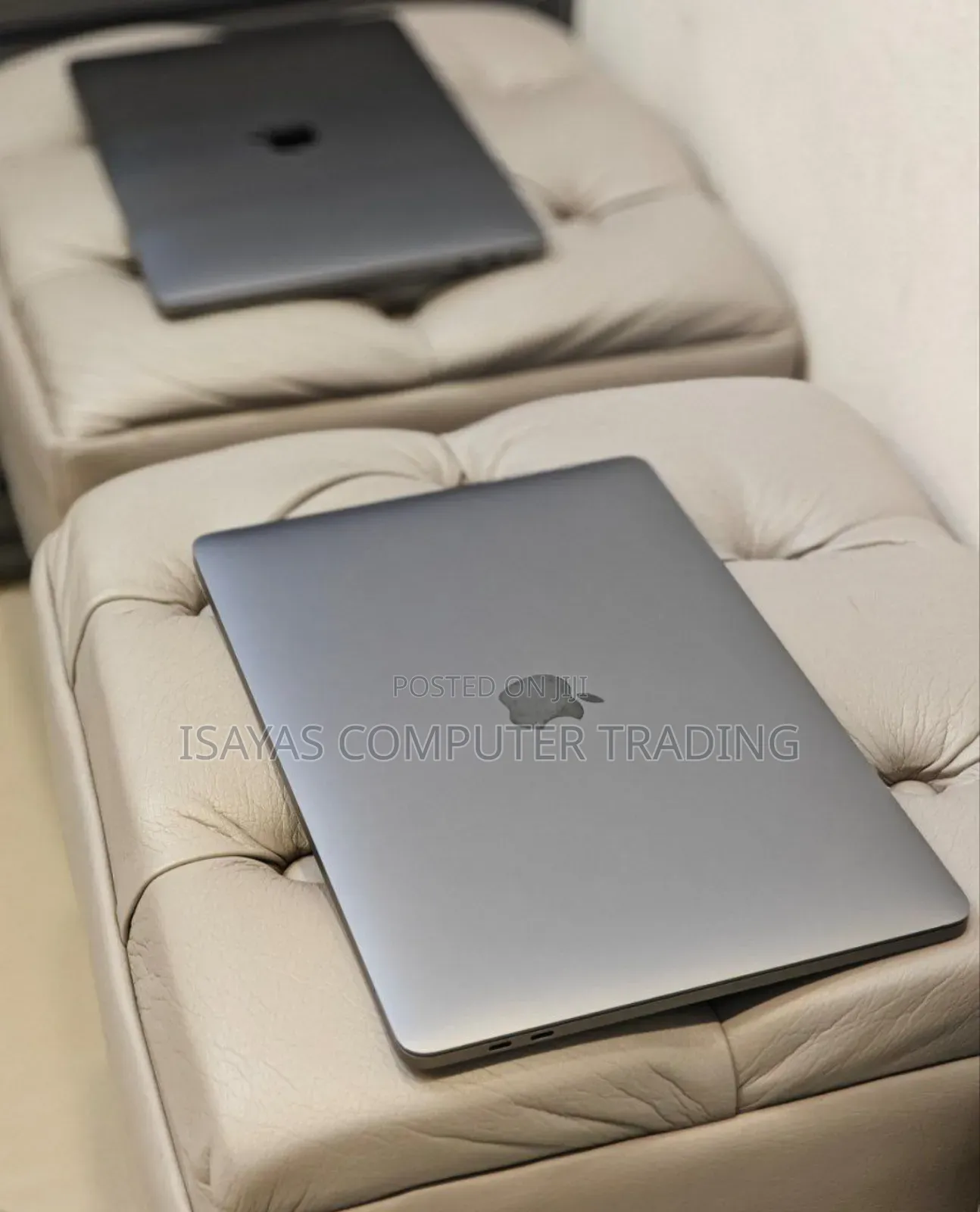 New Laptop Apple MacBook Pro 2019 16GB Intel Core I7 SSD 256GB