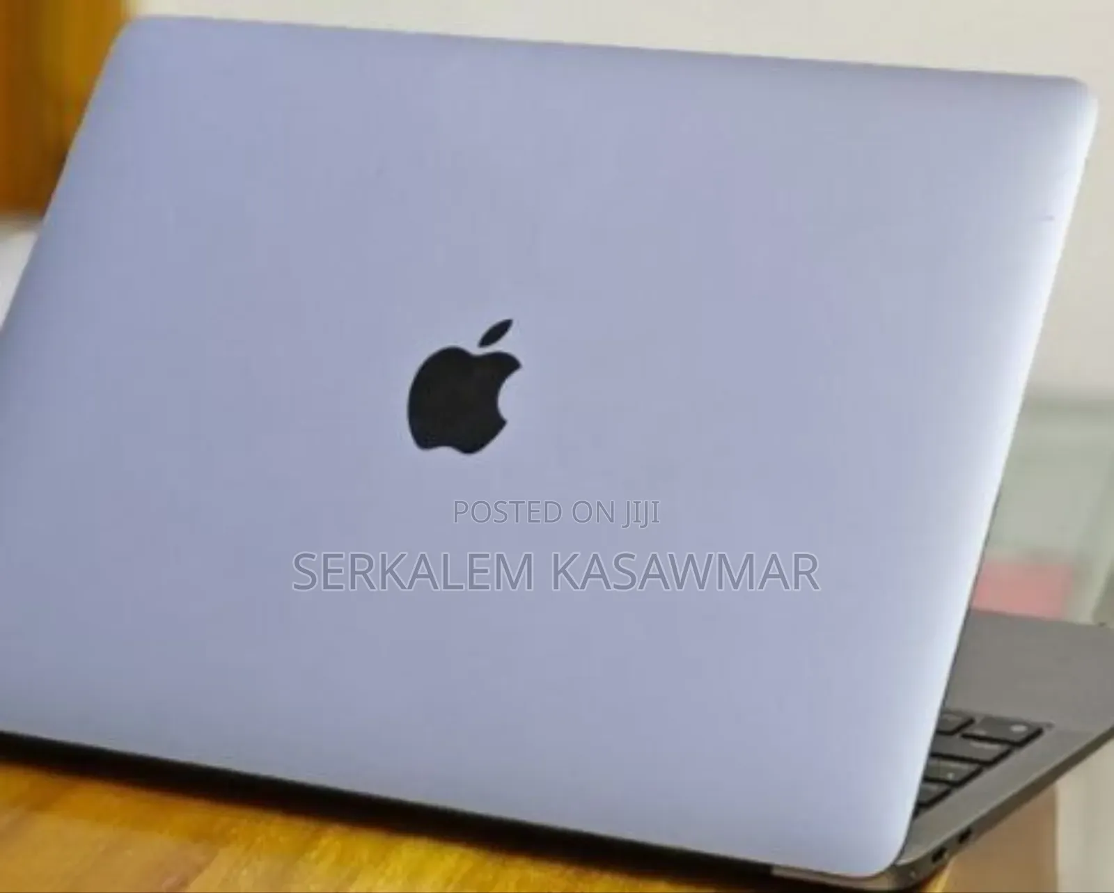 New Laptop Apple MacBook Air 2020 M1 8GB Apple M1 SSD 256GB