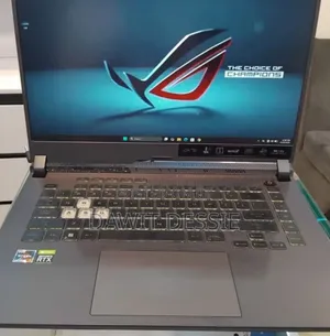 New Laptop Asus 16GB AMD Ryzen 7 SSD 512GB