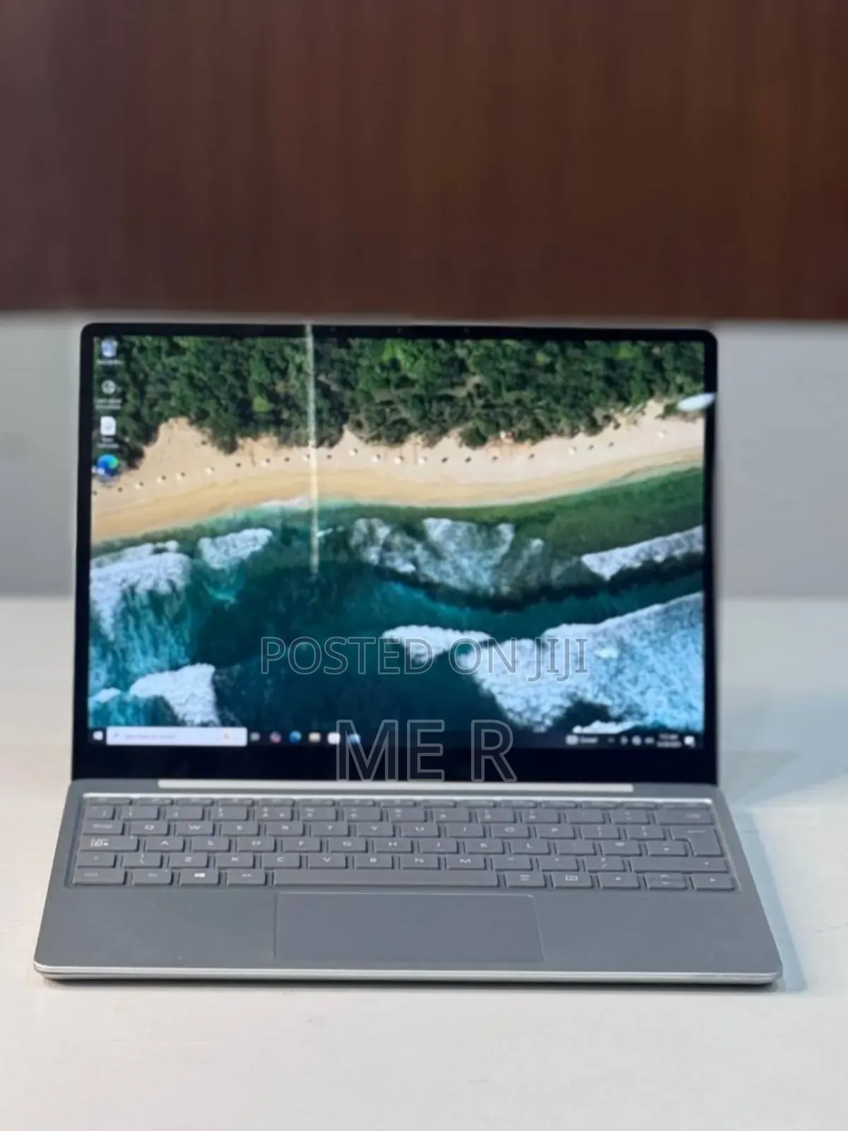 New Laptop Microsoft Surface Go 16GB Intel Core I5 SSD 512GB