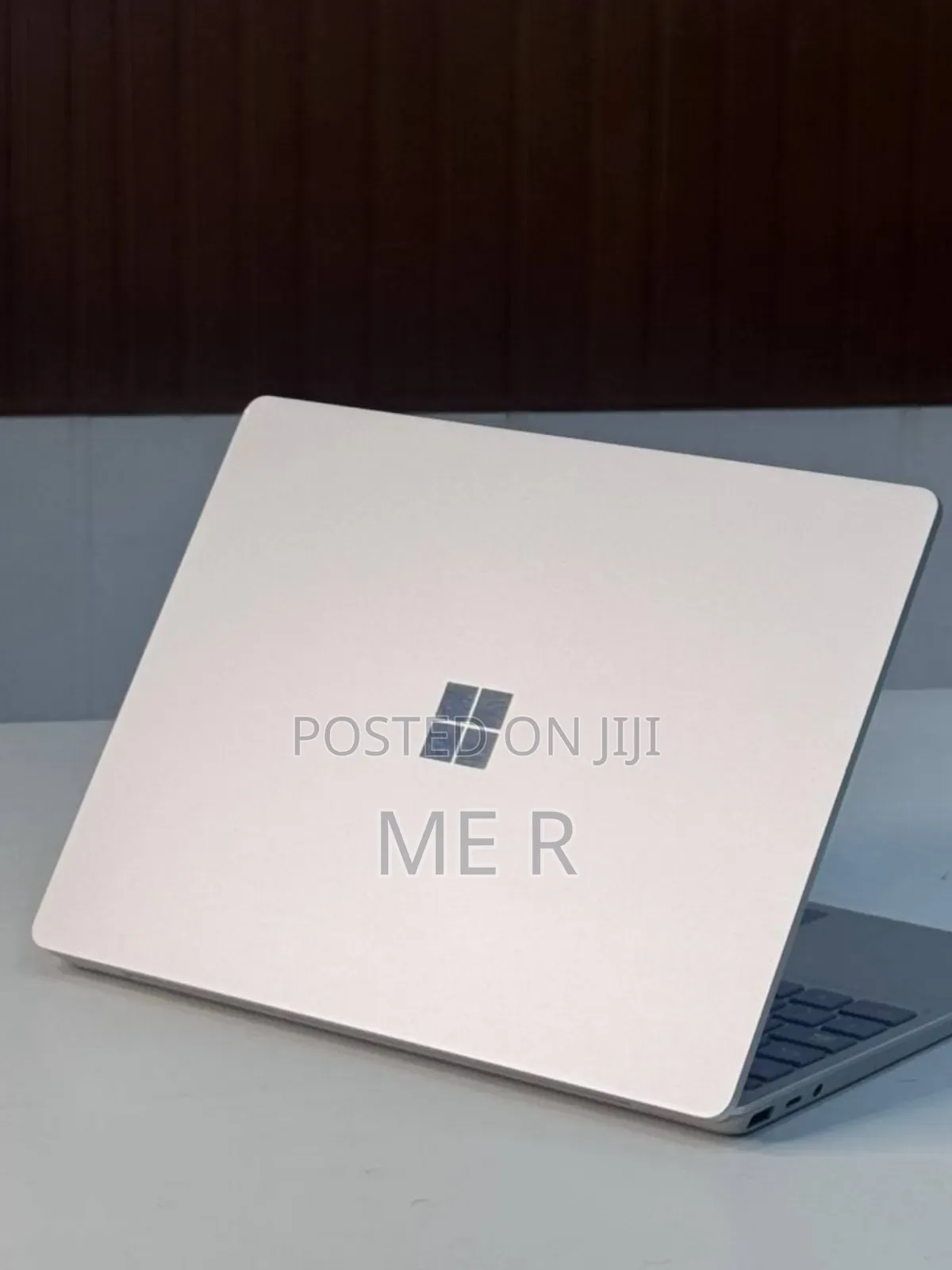 New Laptop Microsoft Surface Go 16GB Intel Core I5 SSD 512GB