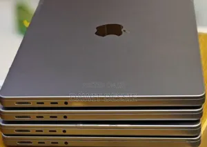 New Laptop Apple MacBook Pro M1 32GB Apple M1 Pro SSD 512GB