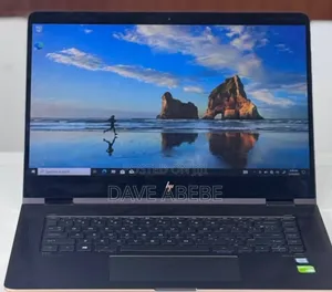 Photo - New Laptop HP Spectre 16GB Intel Core I7 SSD 512GB
