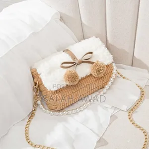 የ እጅ ሥራ ቦርሳወች በትዛዝ በፈለጉት ቀለም አማራጭ እንሰራለን