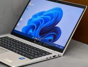 New Laptop HP EliteBook 830 G8 16GB Intel Core I7 SSD 512GB