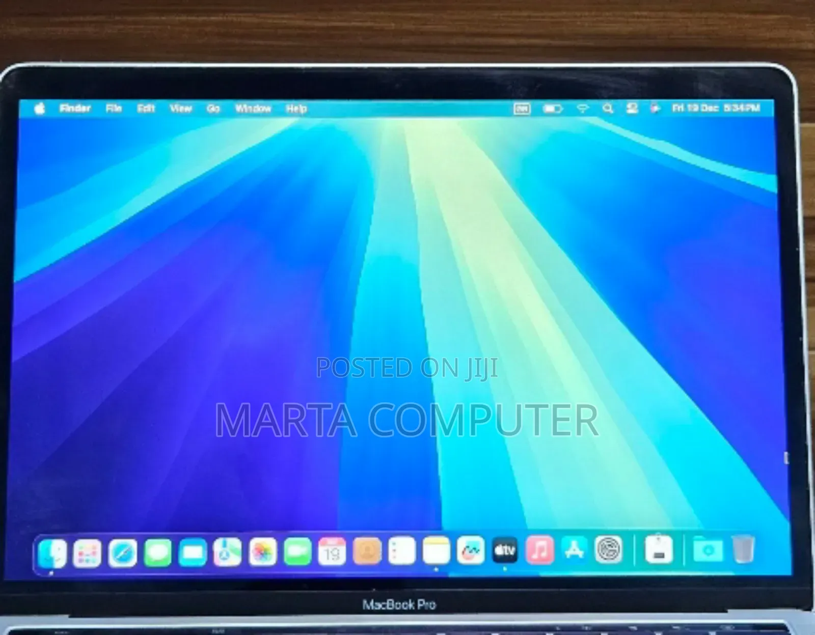 New Laptop Apple MacBook Pro 2019 8GB Intel Core I5 SSD 128GB