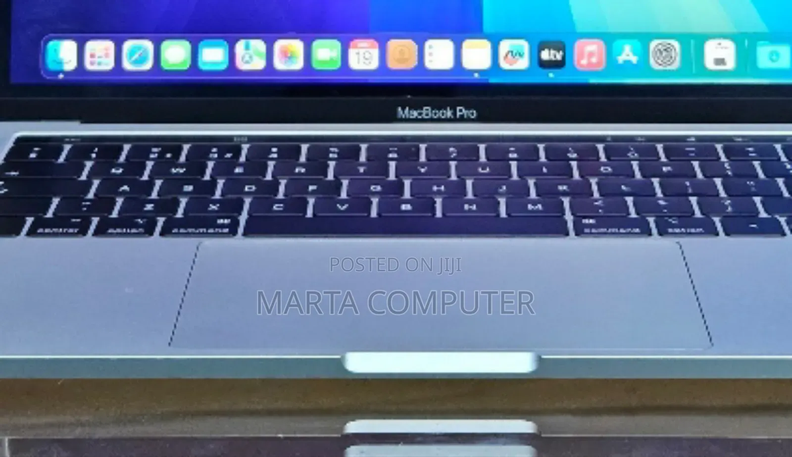 New Laptop Apple MacBook Pro 2019 8GB Intel Core I5 SSD 128GB