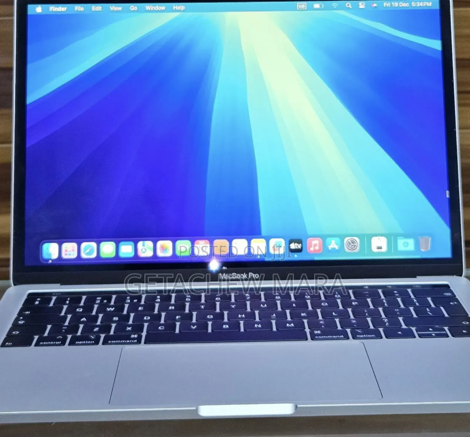 New Laptop Apple MacBook Pro 2019 8GB Intel Core I5 SSD 128GB