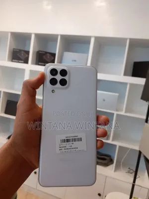 New Samsung Galaxy M33 5G 128 GB White