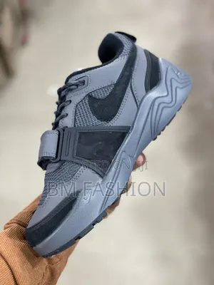 Nike Trail/Utility Low-Top Sneakers (With Free Delivery)