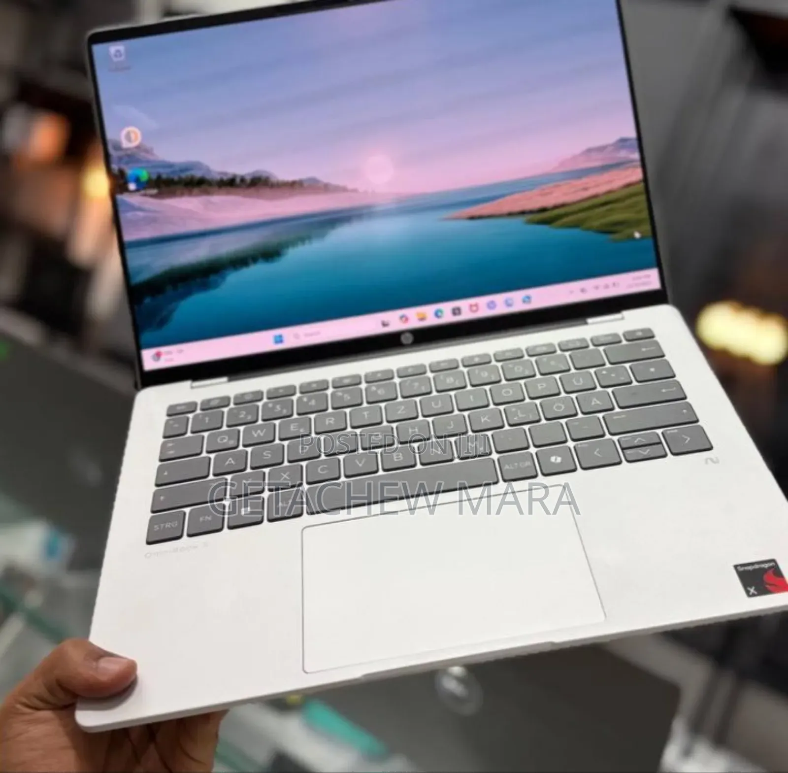 New Laptop HP OmniBook 5 Flip 16GB Intel SSD 512GB