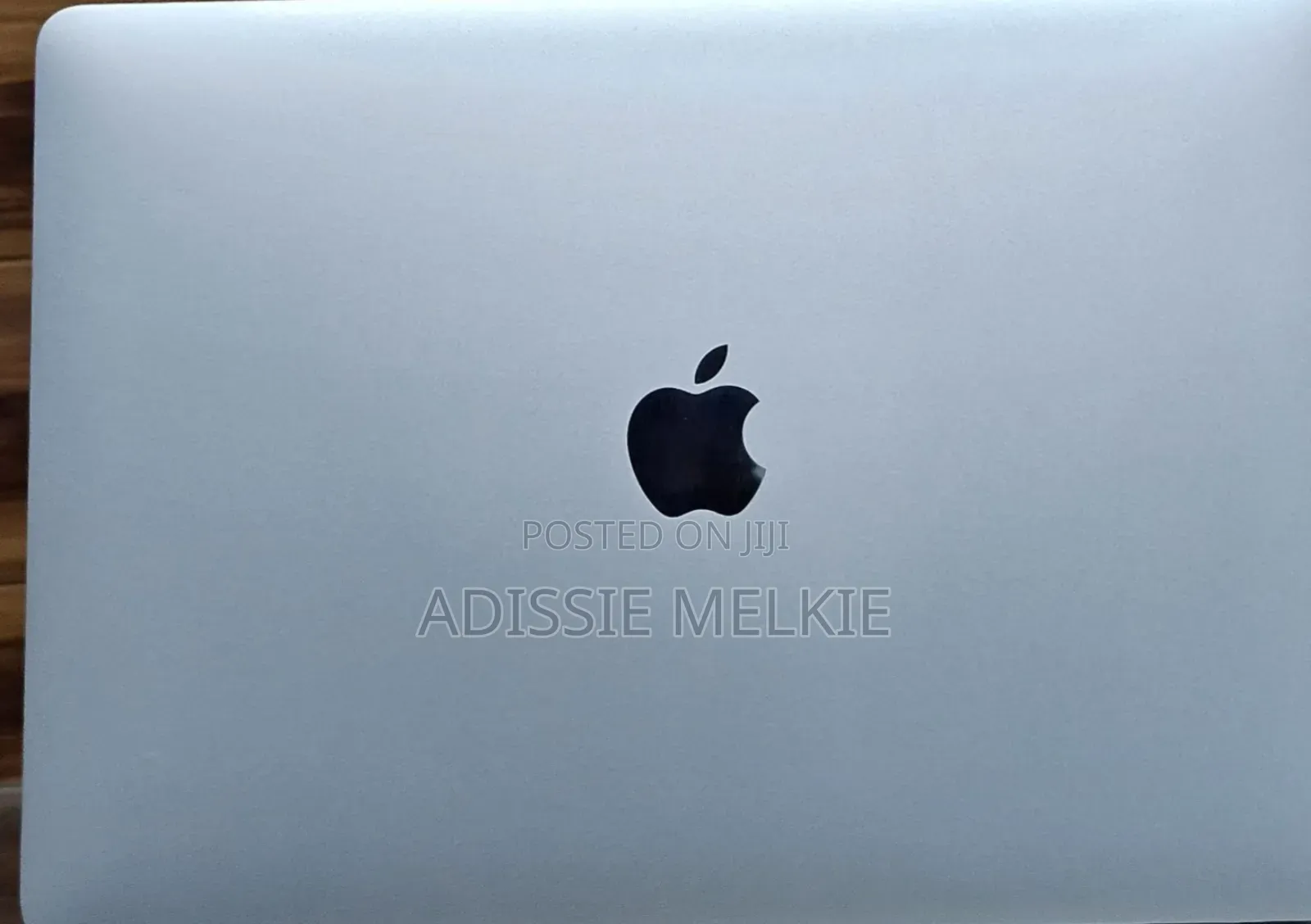 New Laptop Apple MacBook Pro 2019 8GB Intel Core I5 SSD 128GB