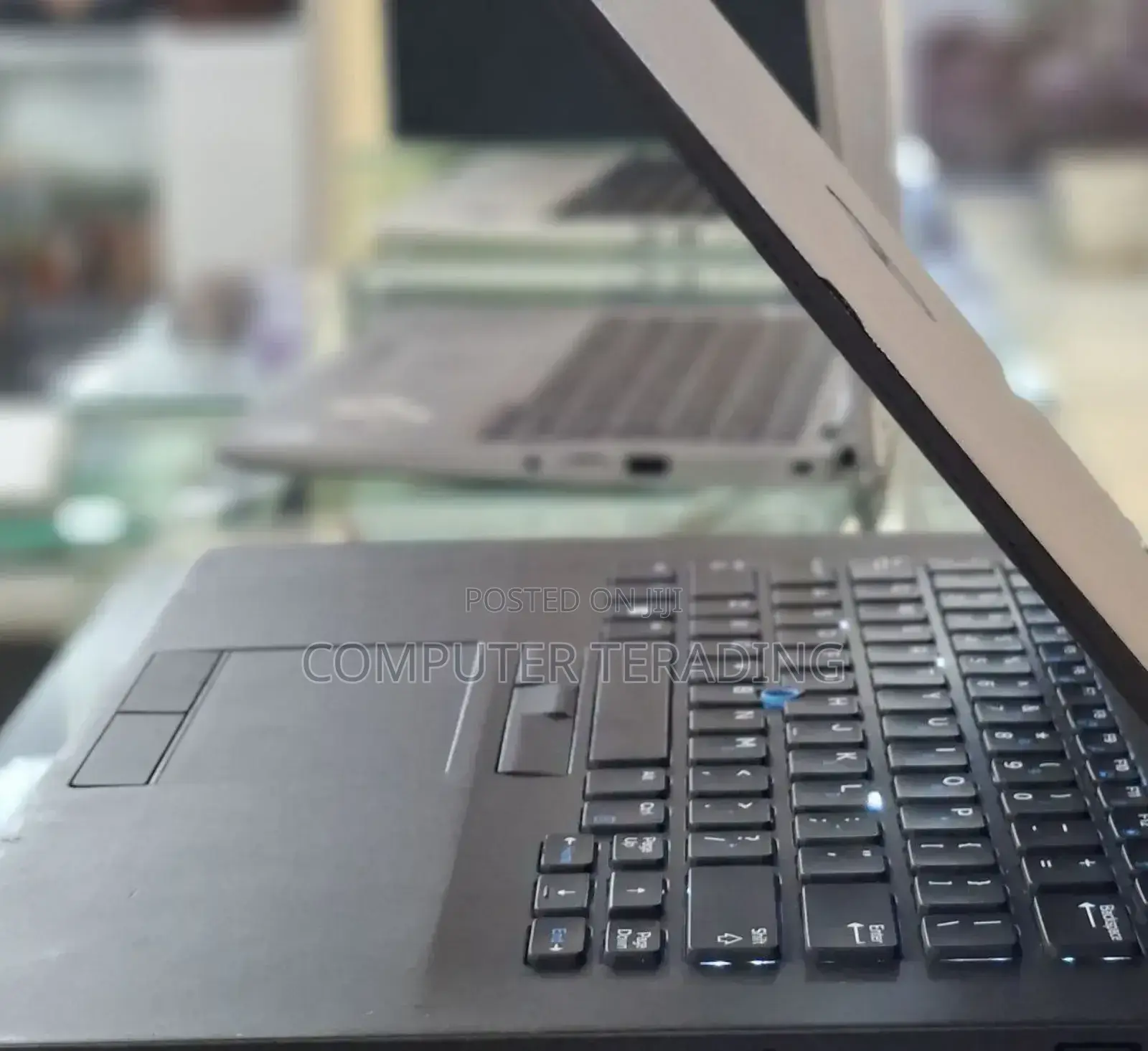 New Laptop Dell Latitude 14 5480 8GB Intel Core i5 SSD 256GB