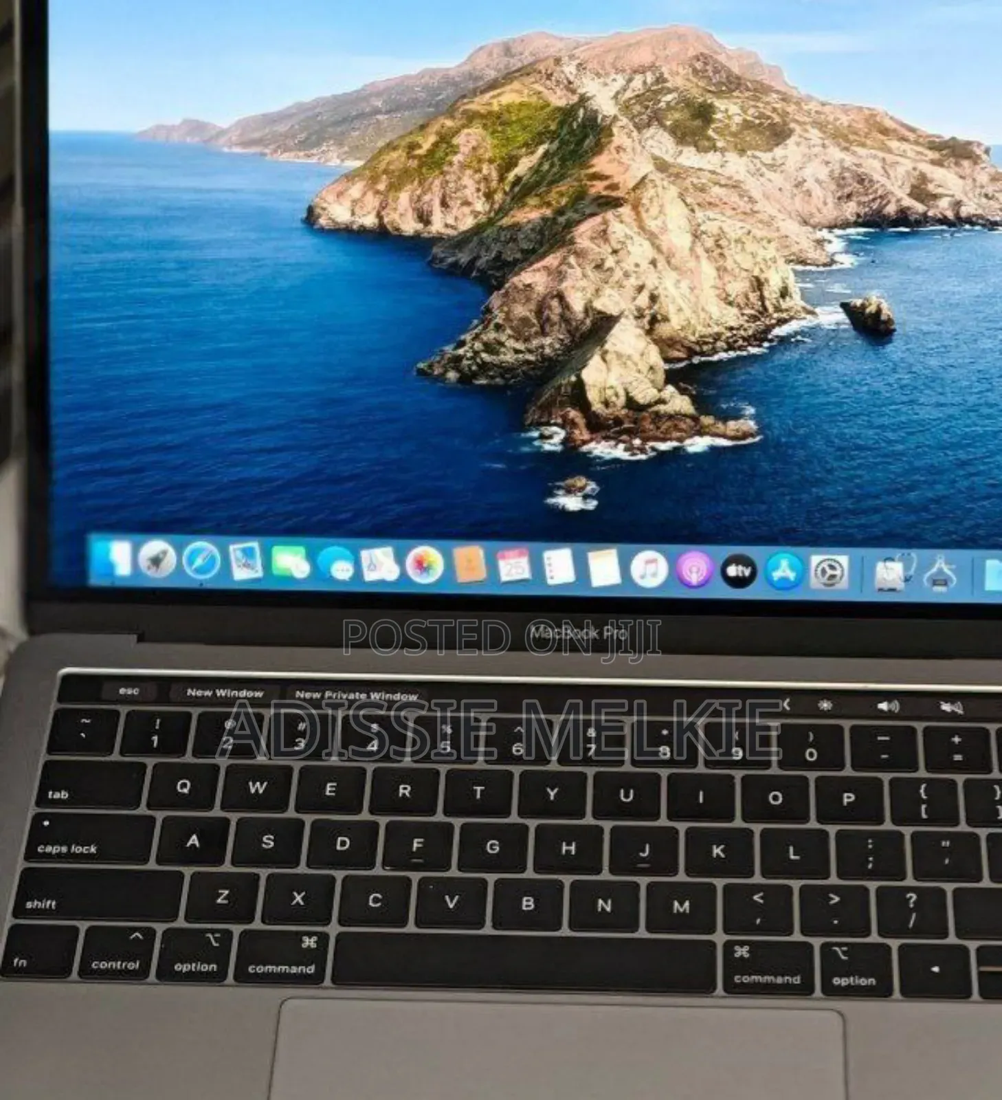 New Laptop Apple MacBook Pro 2019 16GB Intel Core I5 SSD 256GB