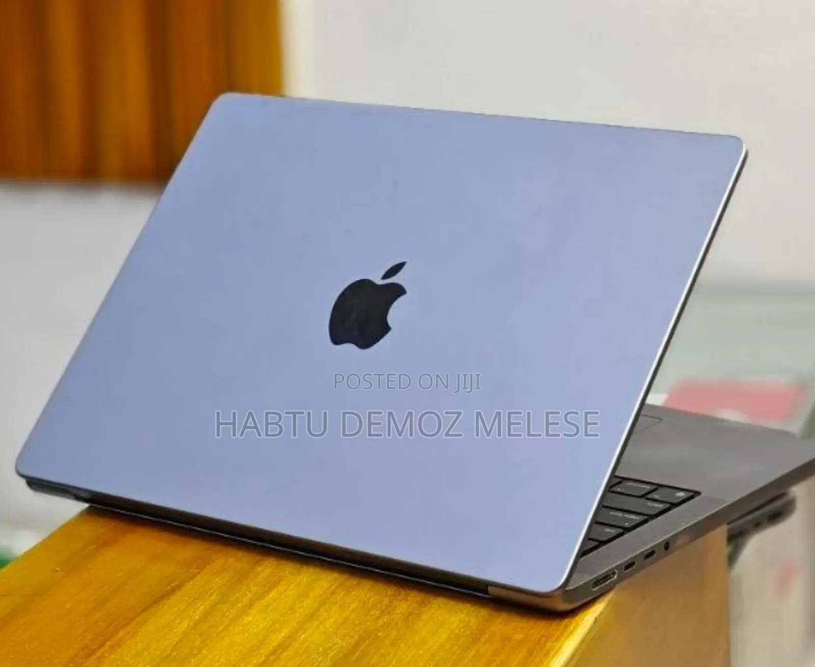 New Laptop Apple MacBook Pro M1 32GB Intel Core I7 SSD 512GB