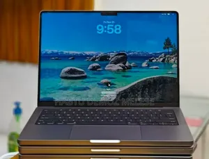 New Laptop Apple MacBook Pro M1 32GB Intel Core I7 SSD 512GB