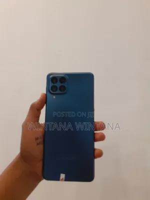 New Samsung Galaxy M53 128 GB Green