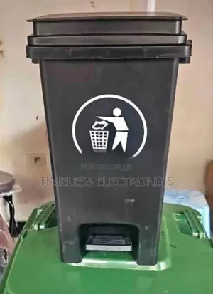 20 L Trash Can / Garbage Bin – Compact Practical!