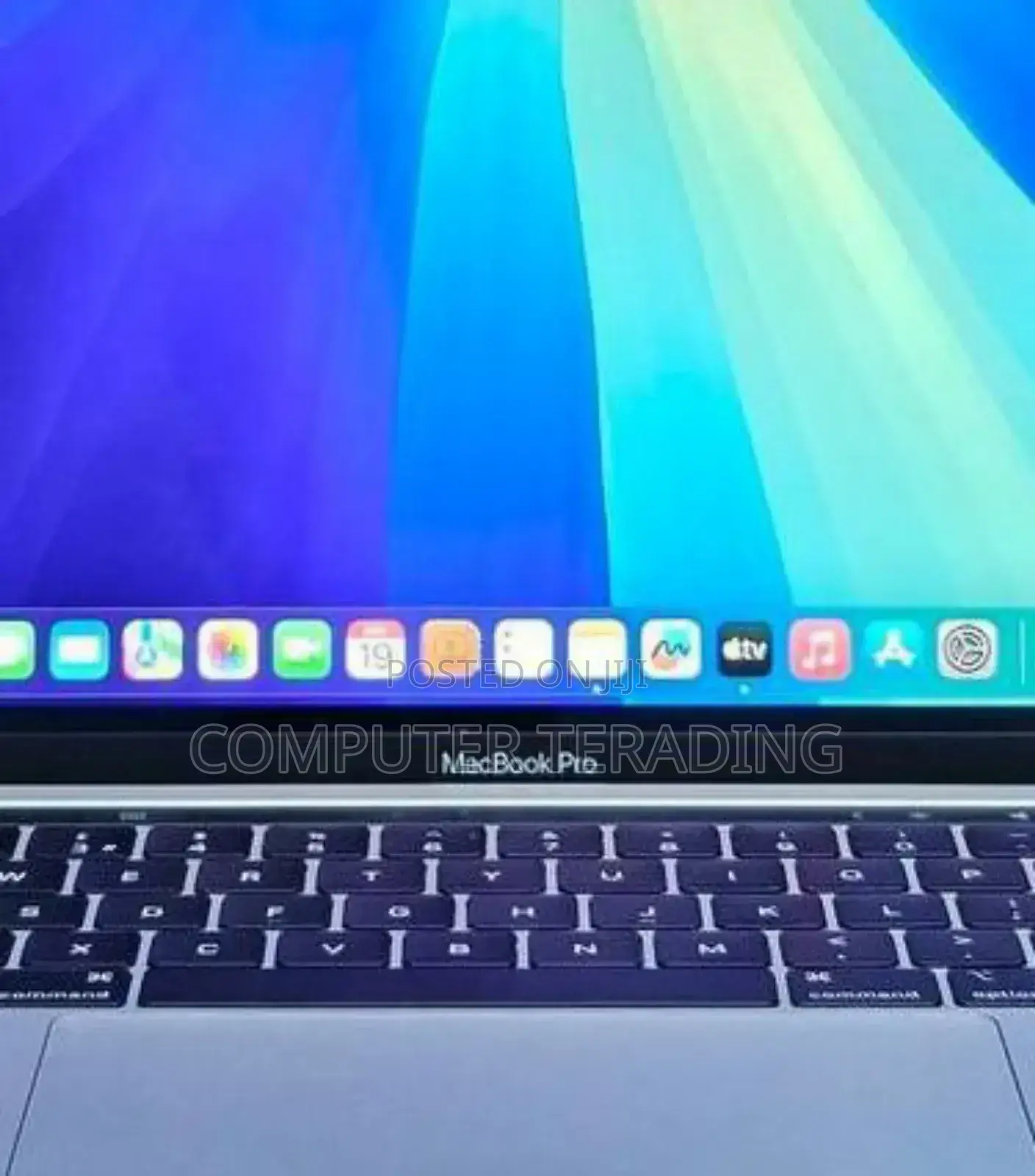 New Laptop Apple MacBook Pro 2019 8GB Intel Core I5 SSD 128GB