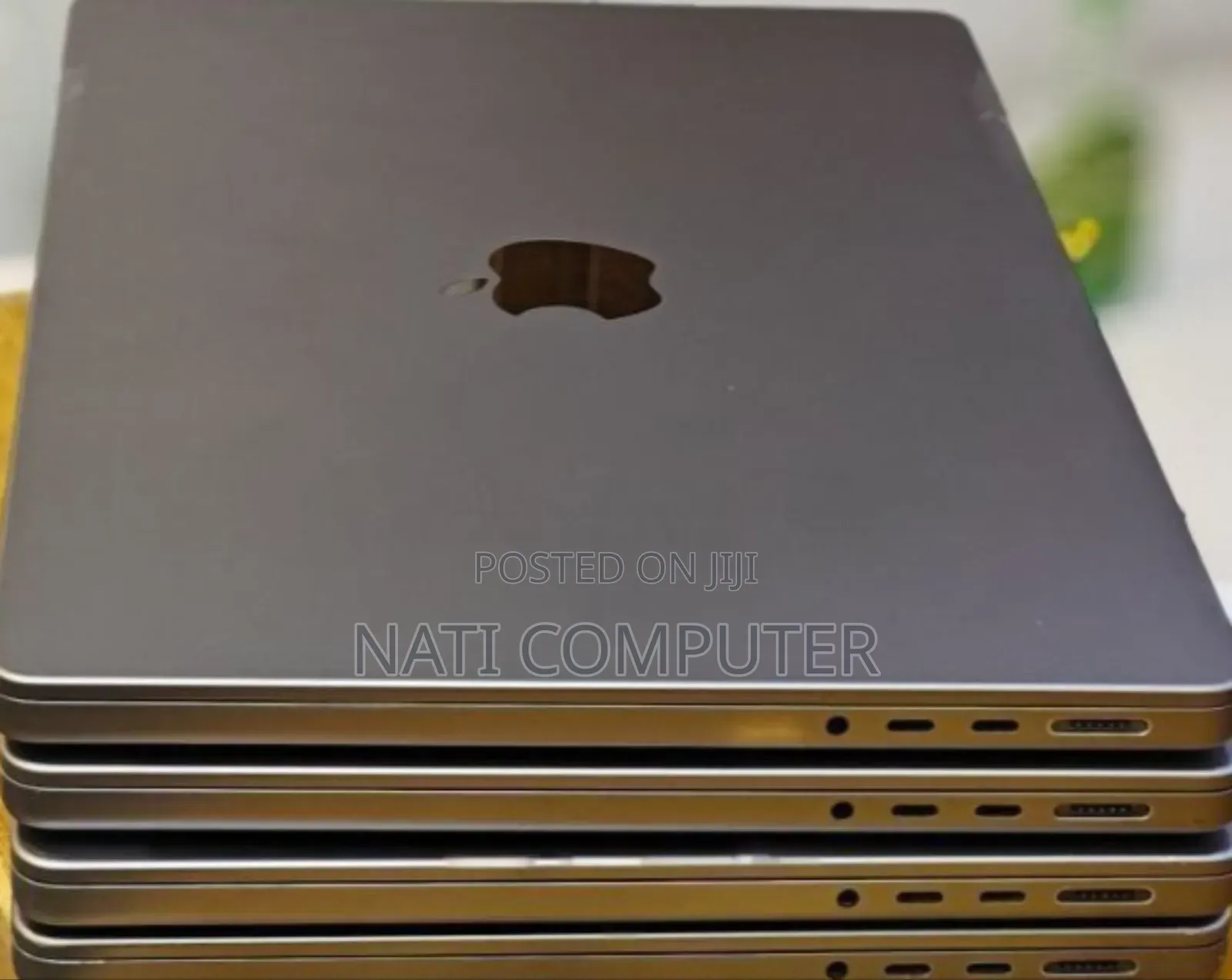 New Laptop Apple MacBook Pro M1 32GB Apple M1 Pro SSD 512GB